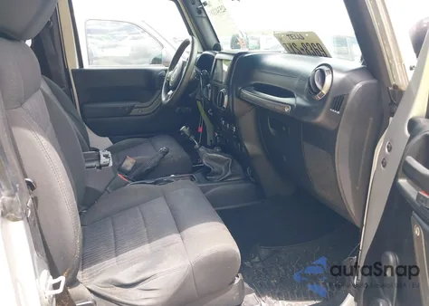 2011 Jeep Wrangler Sport z USA, uszkodzony, nr VIN 1J4AA2D17BL541428